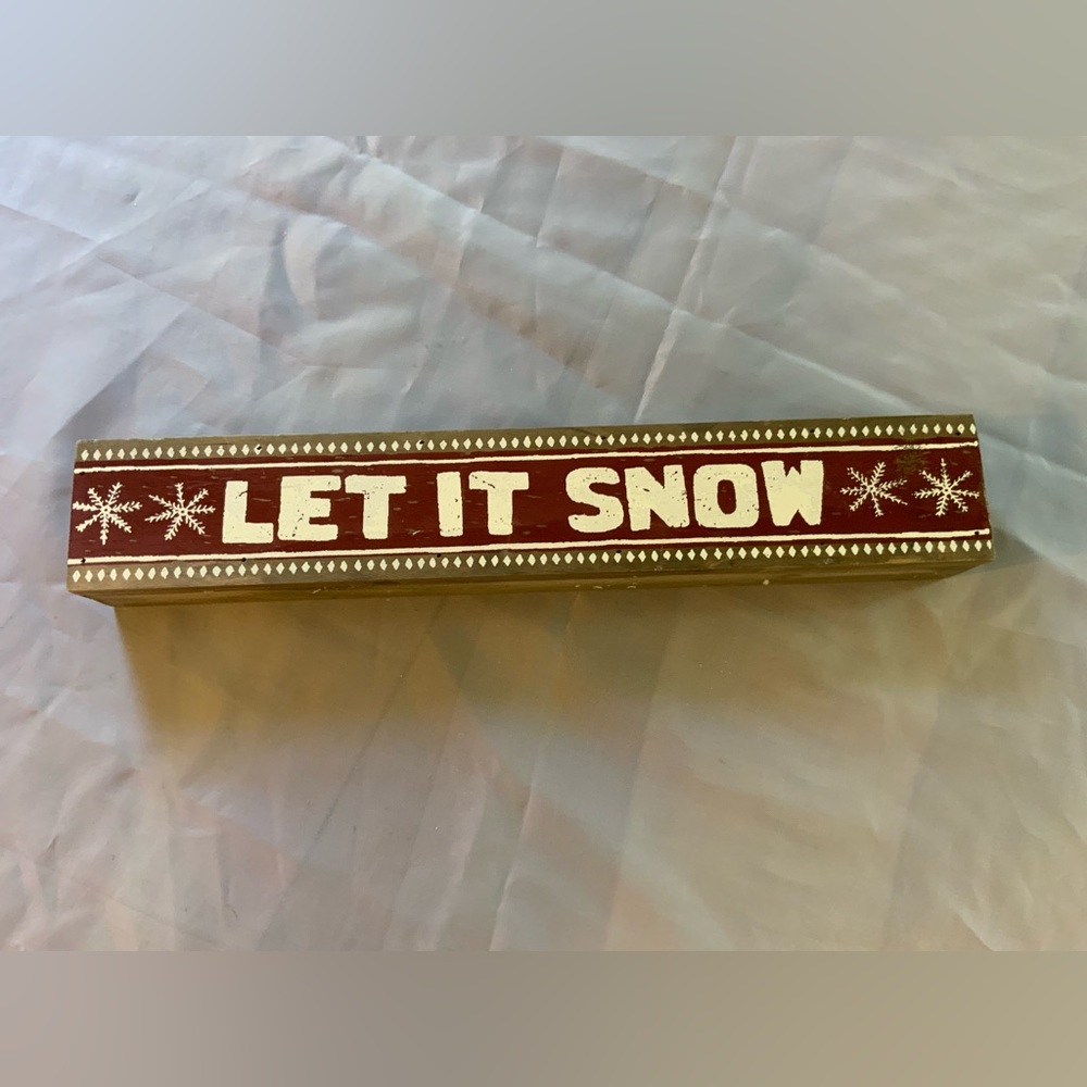 Red 'Let It Snow' Decorative Sign. New with tags